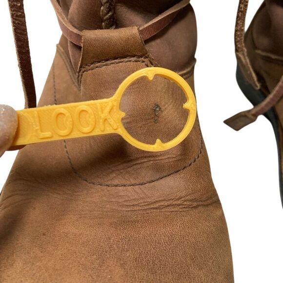 UGG Australia tan leather lace up Tall Torrey women’s 9 Sherling cuff/ lined - Picture 8 of 15